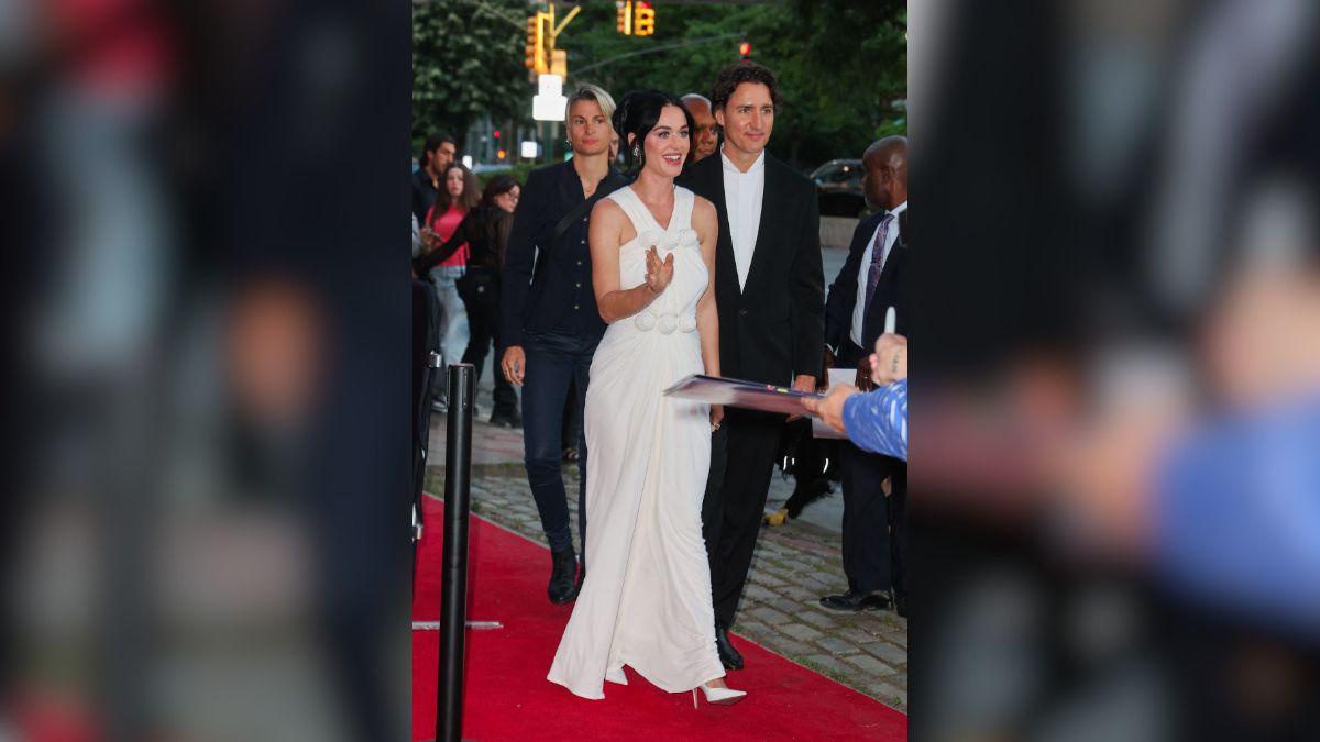 A photo of Katy Perry and Justin Trudeau