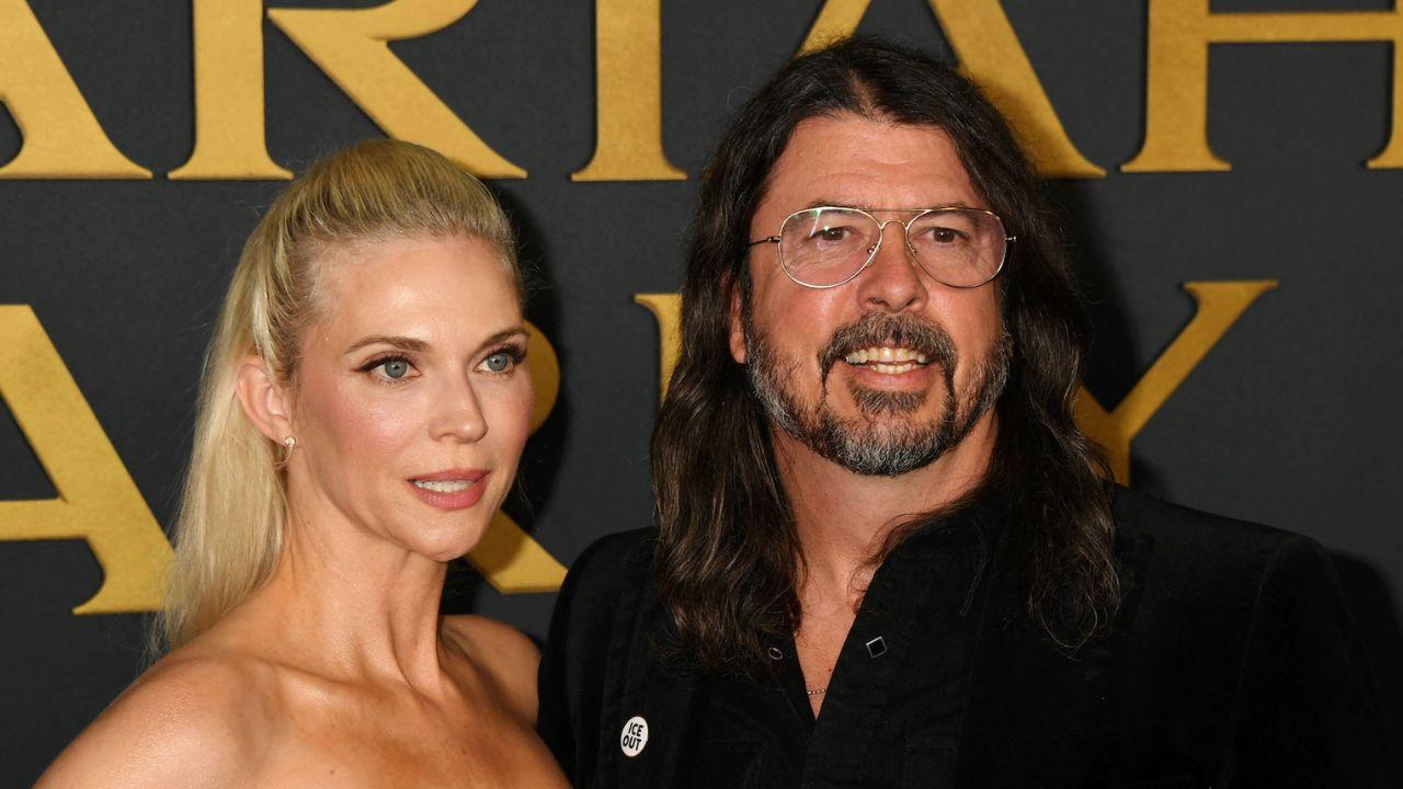 Dave Grohl and Jordyn Blum share three kids together.