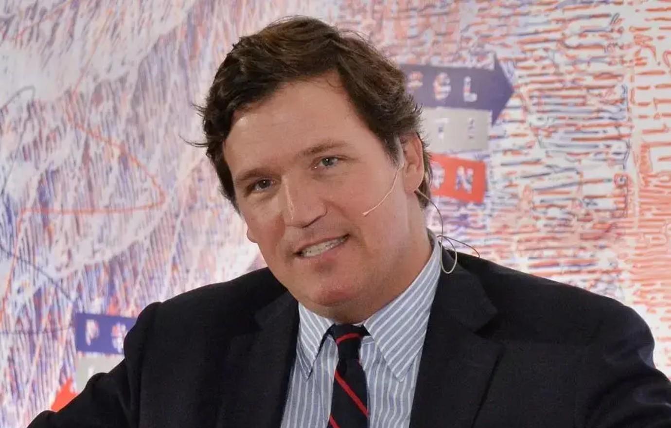 tuckercarlson  pm