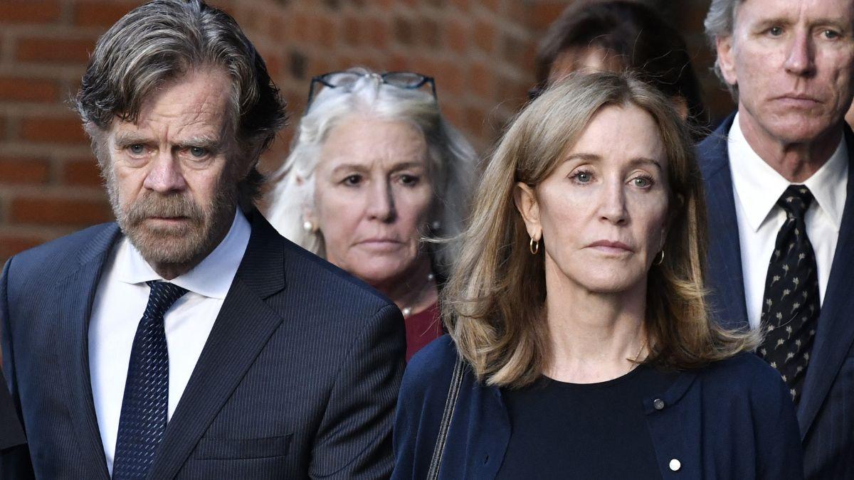 Felicity Huffman is married to William H. Macy.