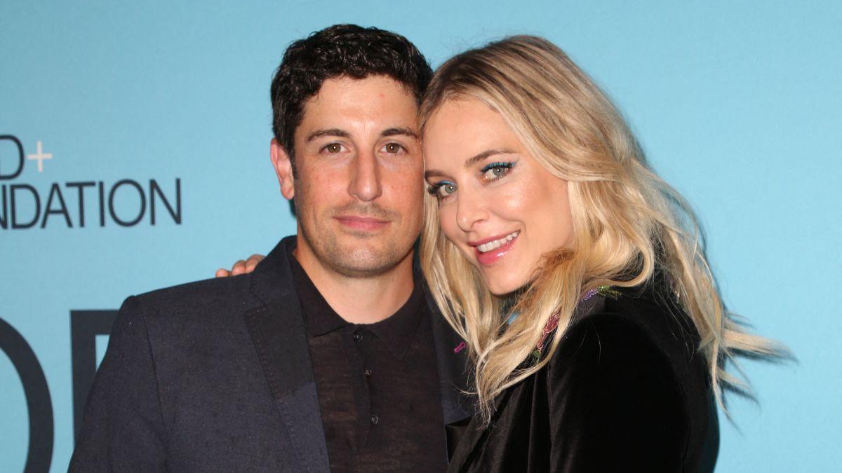 picture of Jason Biggs and Jenny Mollen