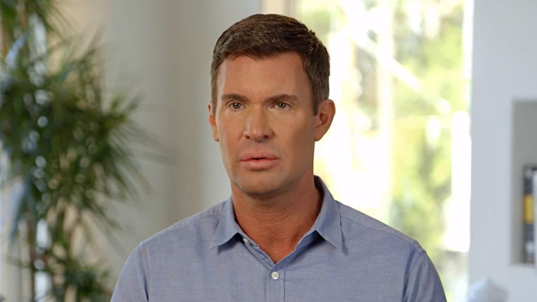 'Flipping Out' Star Jeff Lewis Admits He's Been A 'Functioning Alcoholic' For 2 Years