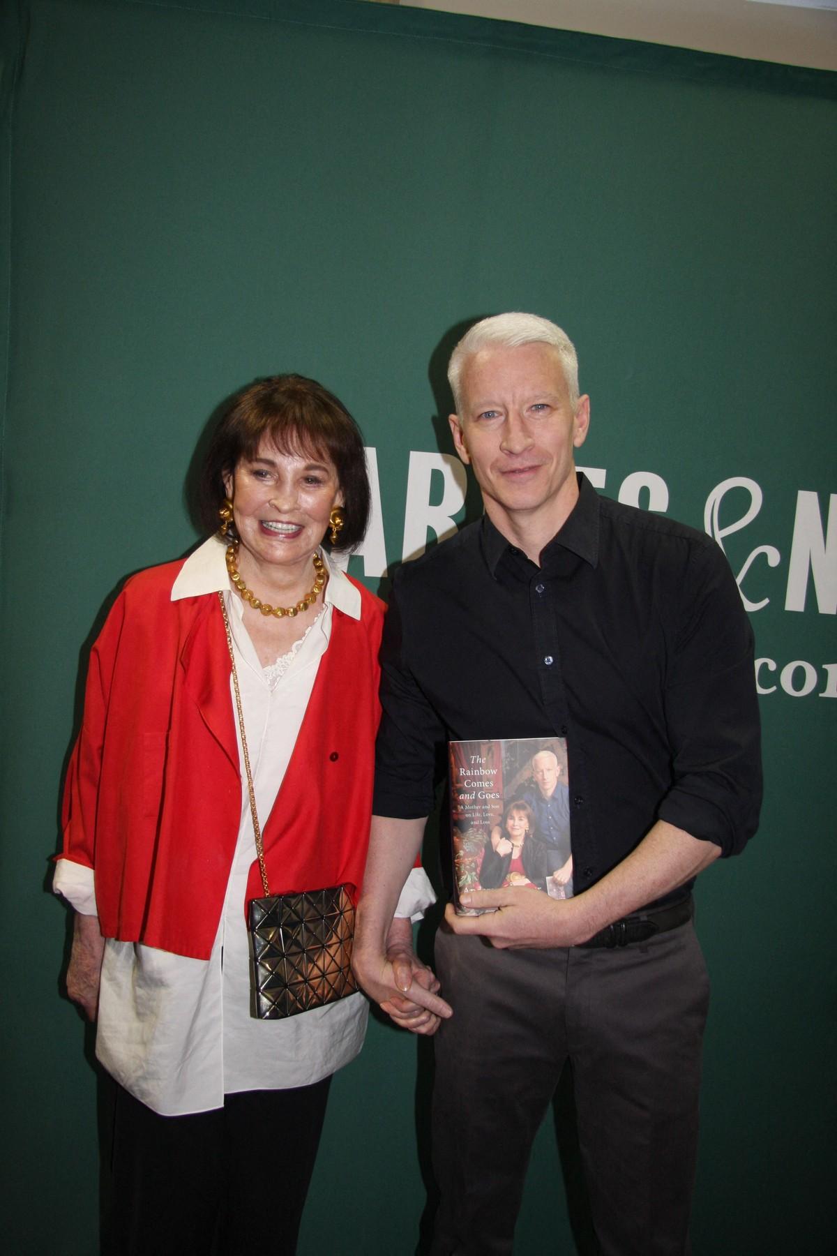 Anderson Cooper is reportedly unimpressed with CNN's podcast-style format, as insiders said it clashes with his image as a serious journalist.