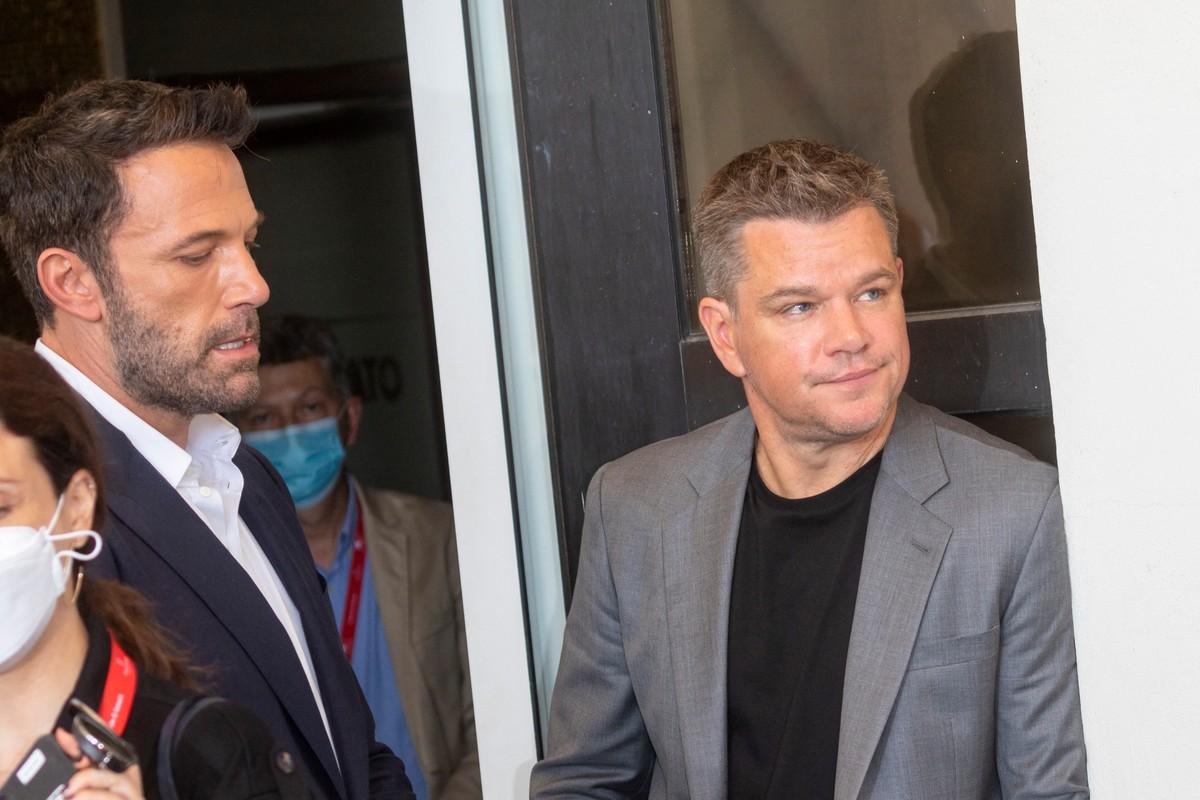 Ben Affleck and Matt Damon were dating Gwyneth Paltrow and Winona Ryder before rumors claimed Paltrow took Ryder's script for 'Shakespeare in Love.'