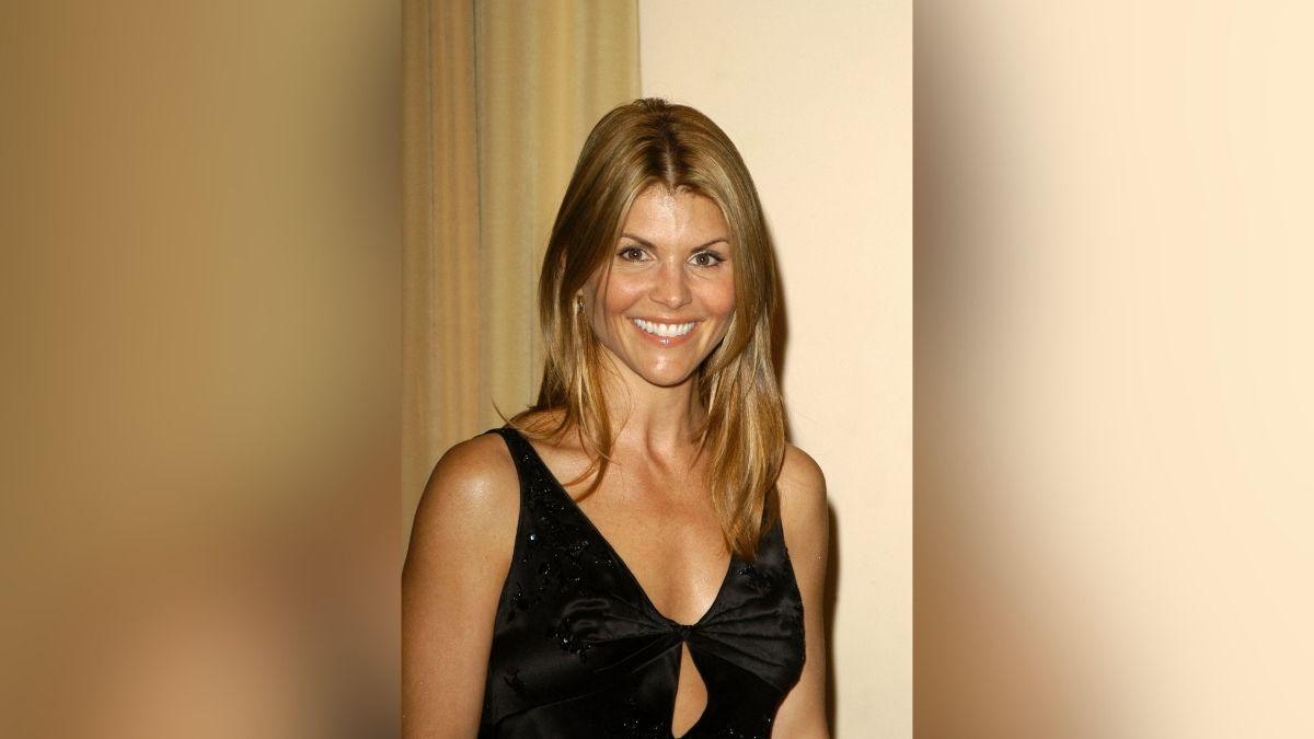 Photo of Lori Loughlin