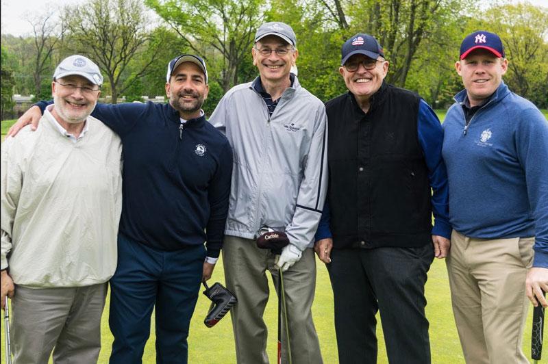 //rudy giuliani golf