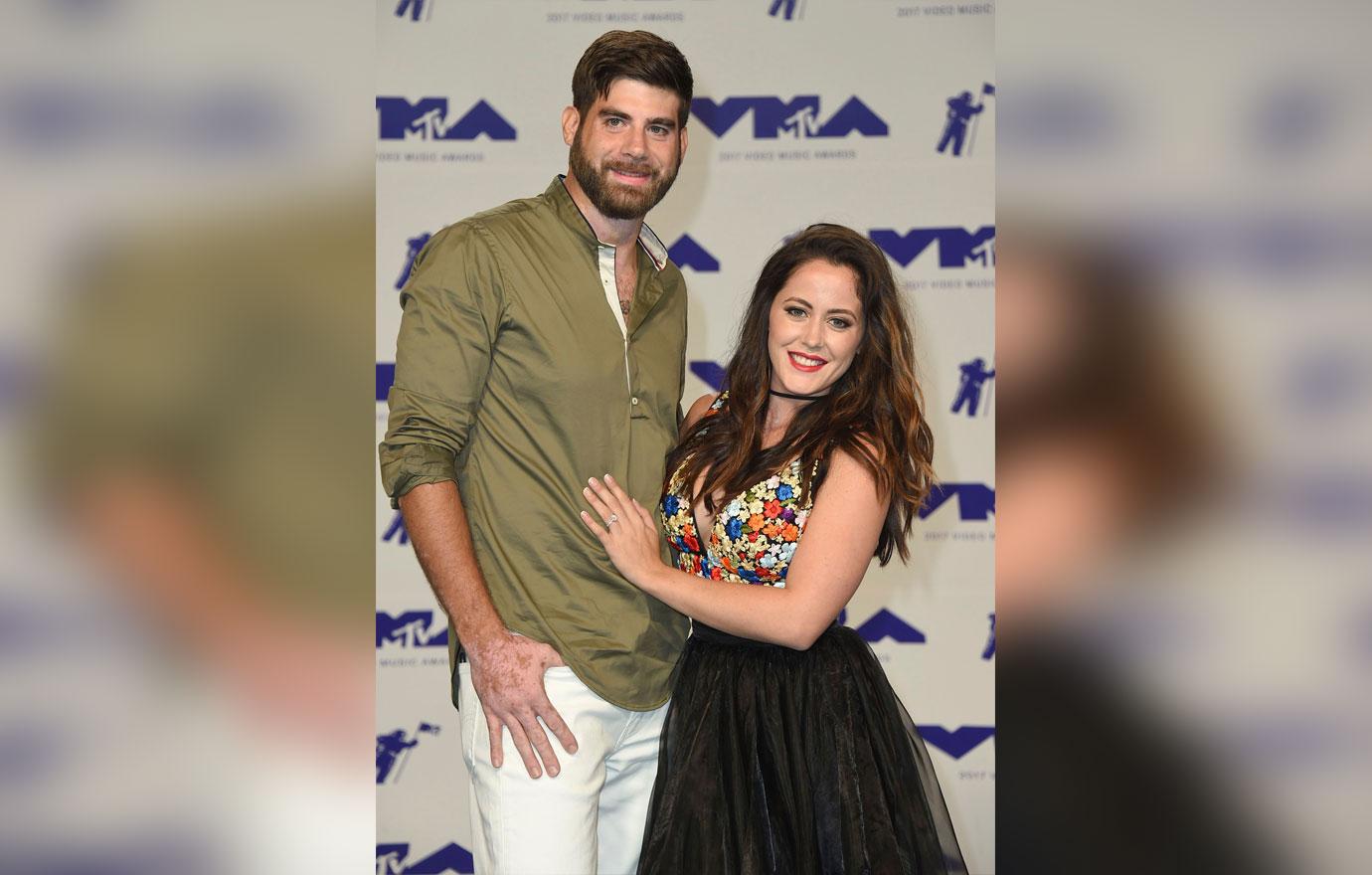 Judge Grants Jenelle Evans Permanent Restraining Order Against David Eason