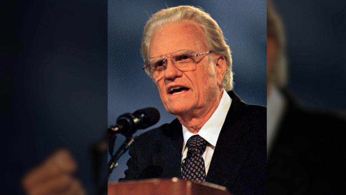 Billy Graham became a close friend of Johnny after the singer recommitted himself to his Christian faith.
