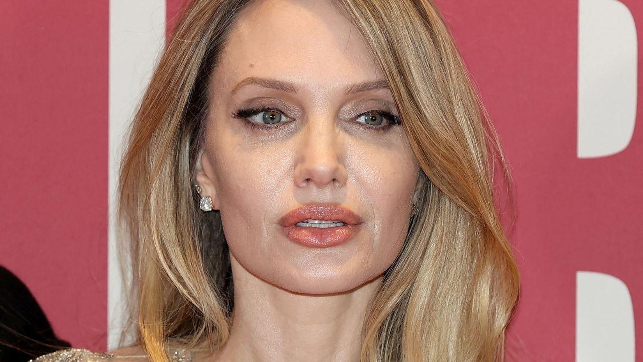 Photo of Angelina Jolie