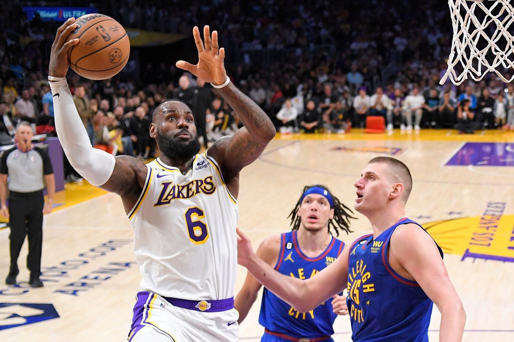 Best bets, picks & betting lines for Nuggets vs. Lakers Game 3