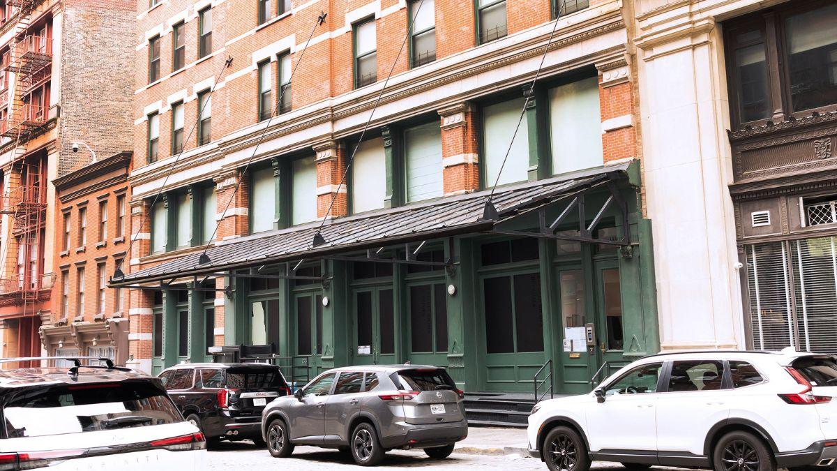 A photo of Taylor Swift's New York home