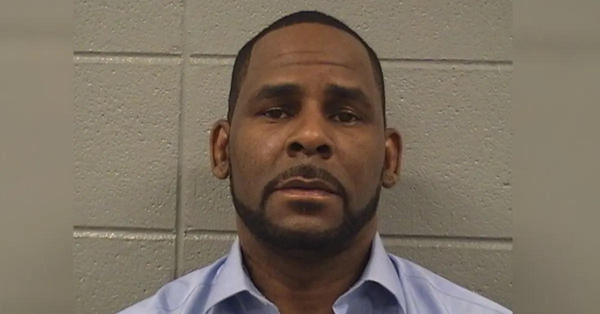 r kelly fighting million lawsuit against him manager unaware