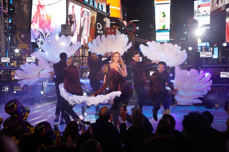 mariah carey new years eve times square lip sync scandal twitter rant