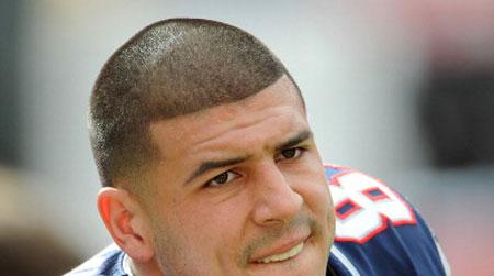 //aaron hernandez pp