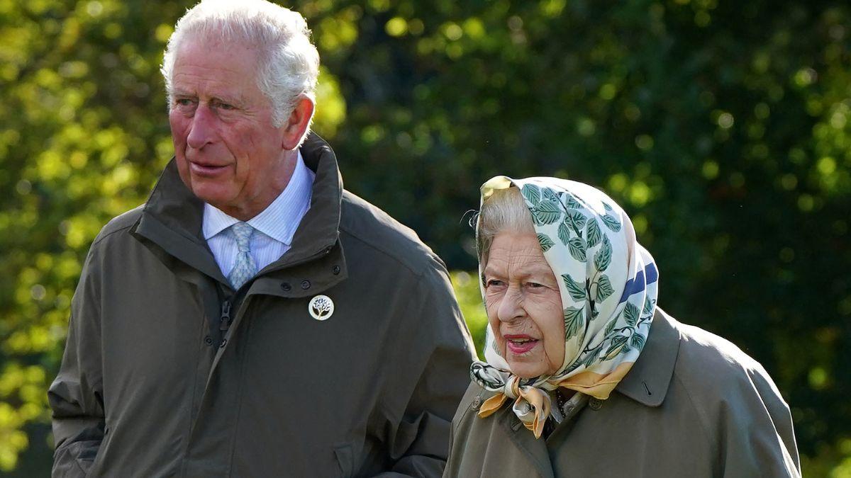 Photo of King Charles and Queen Elizabeth