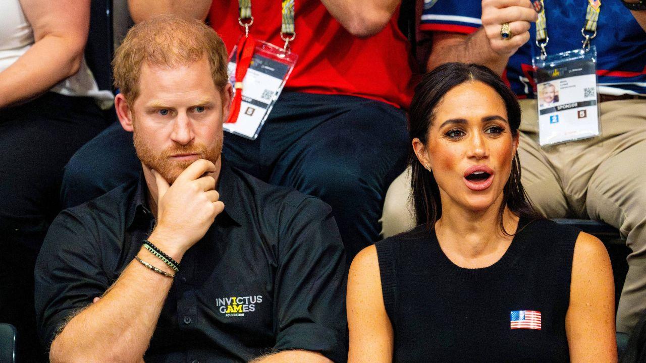 picture of prince harry and meghan markle