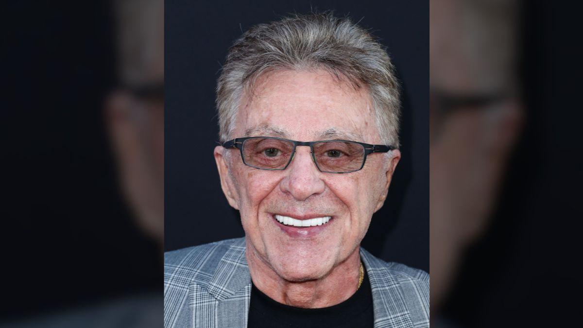According to his representative, Victoria Varela, Frankie Valli canceled his remaining 2026 tour dates to focus on his health.