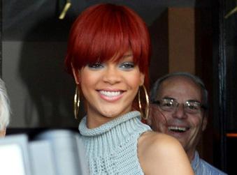 //inf_rihanna_leaves_the____ _