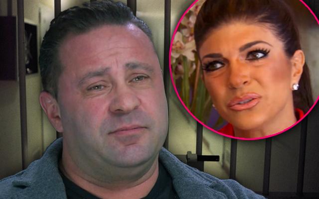 Teresa Giudice’s Husband Joe Checks Into Prison