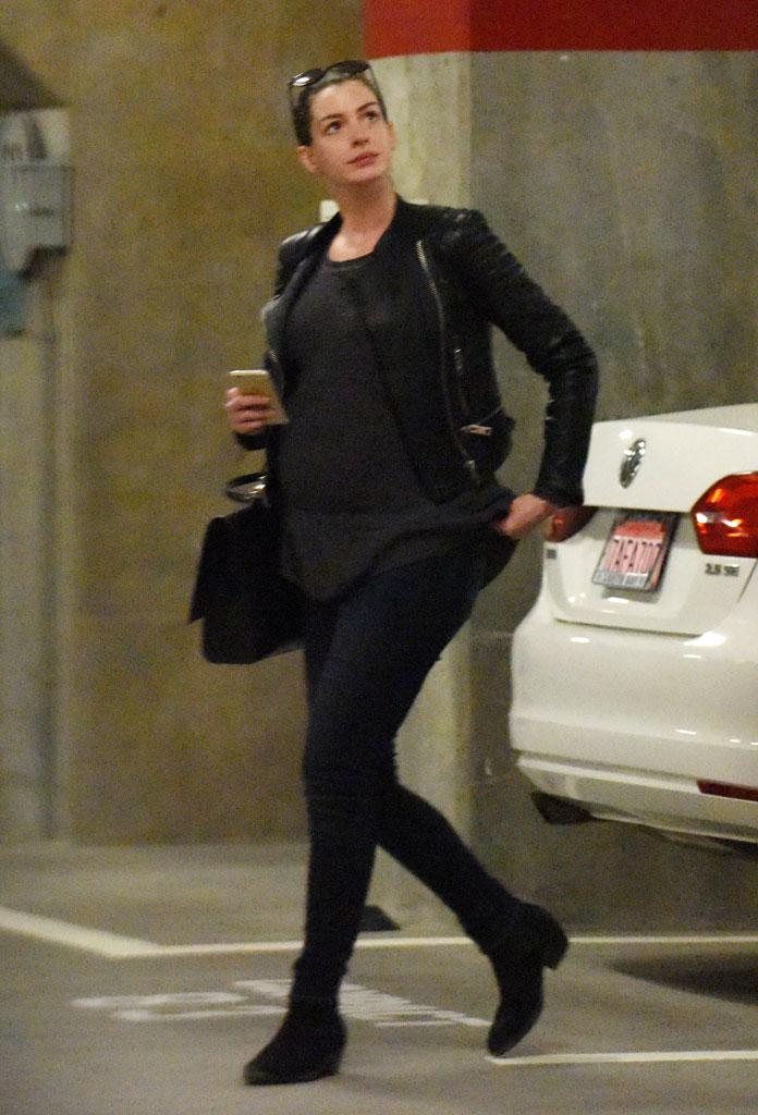 Anne Hathaway Pregnant Baby Bump Leather Jacket