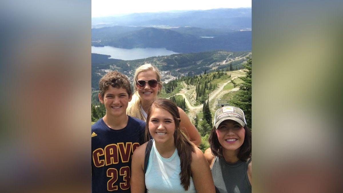 Photo of Kristi Noem and Bryon Noem's kids