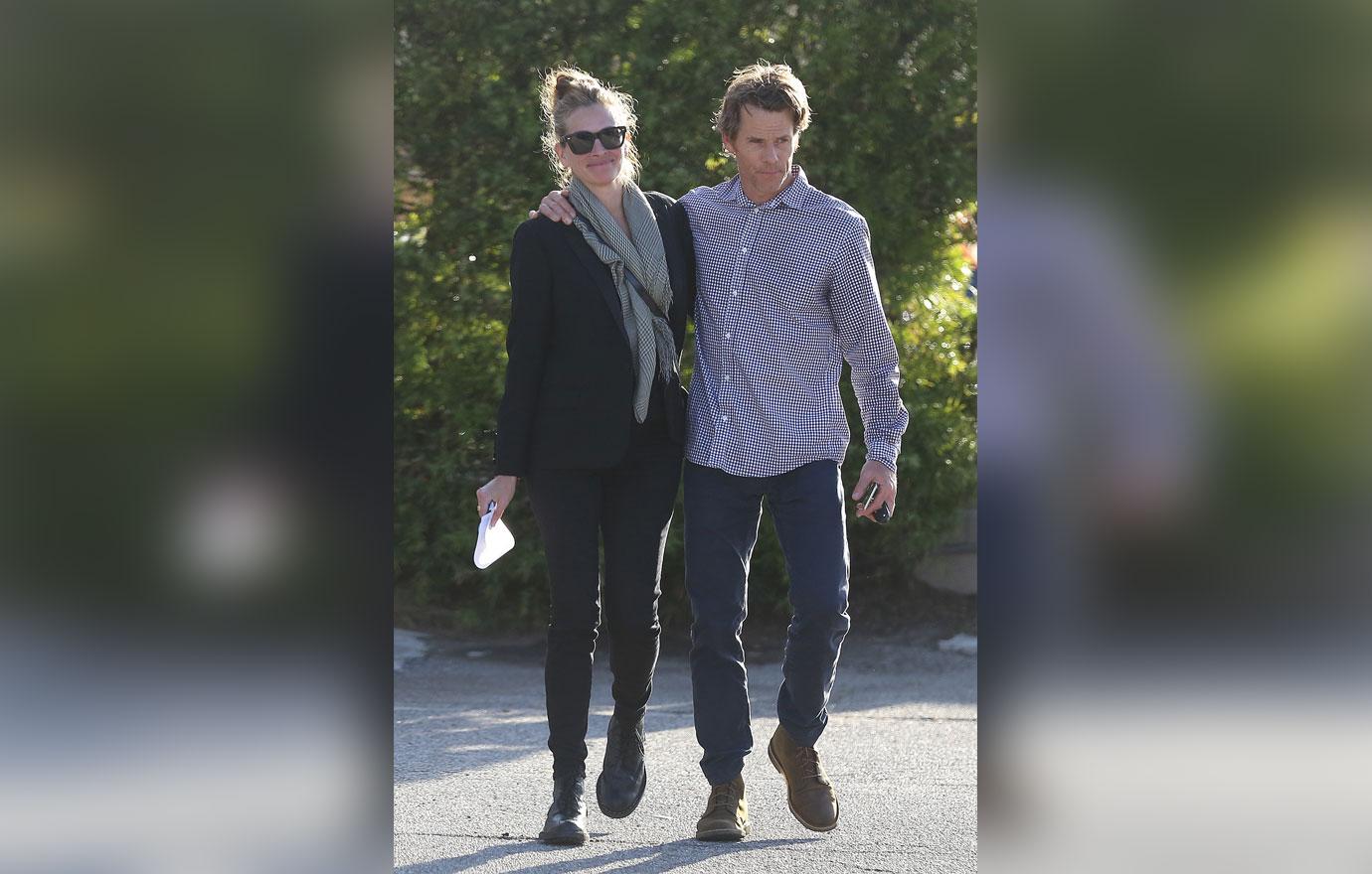 Julia Roberts Danny Moder Back Together Divorce Rumors