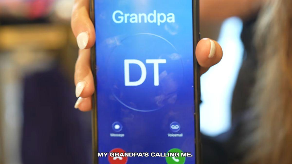 Photo of Donald Trump phone call
