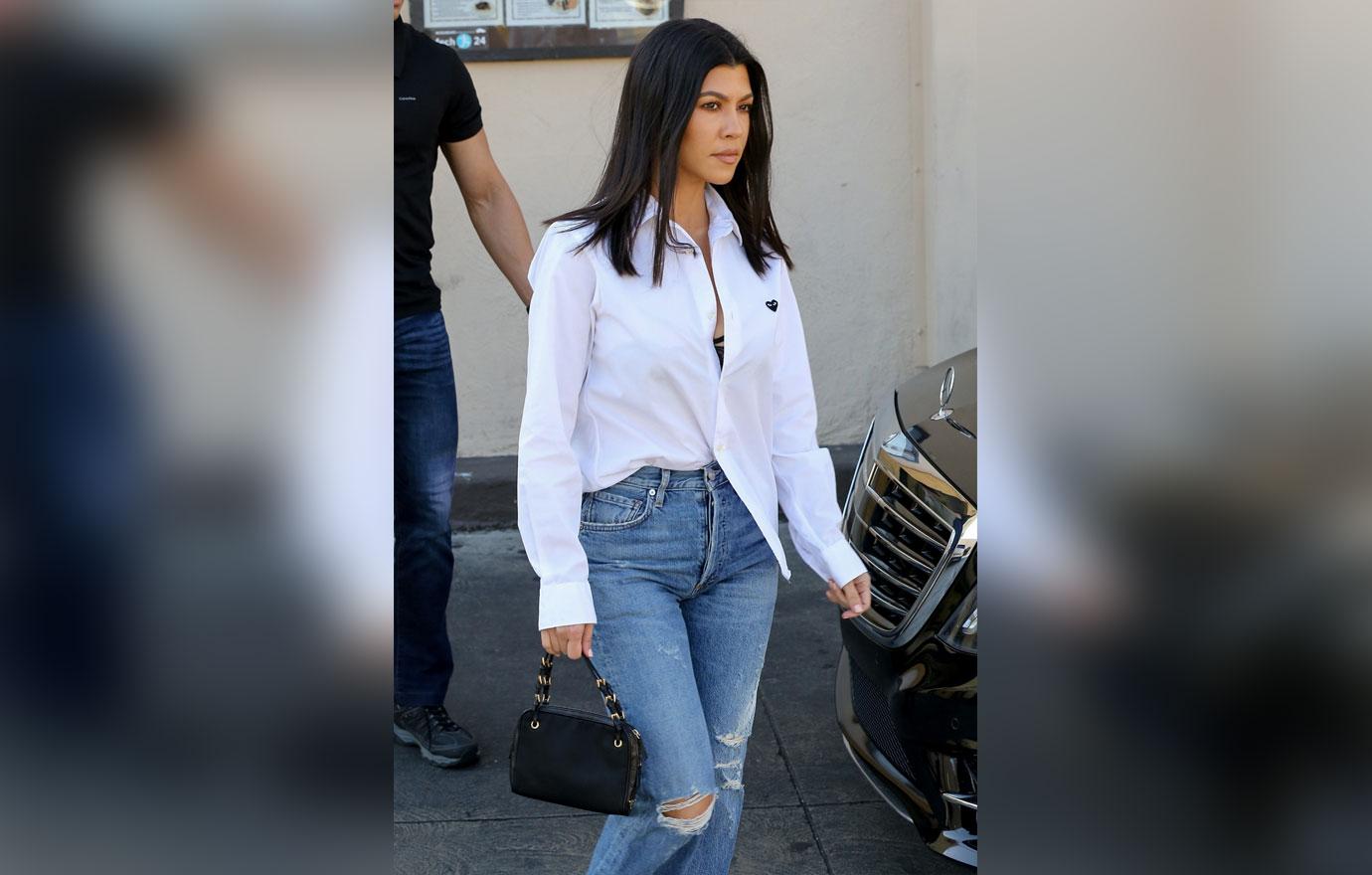 //kim kourtney kardashian armenian lunch date photos