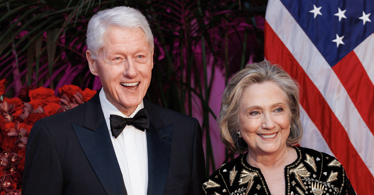 Photo of Bill and Hillary Clinton