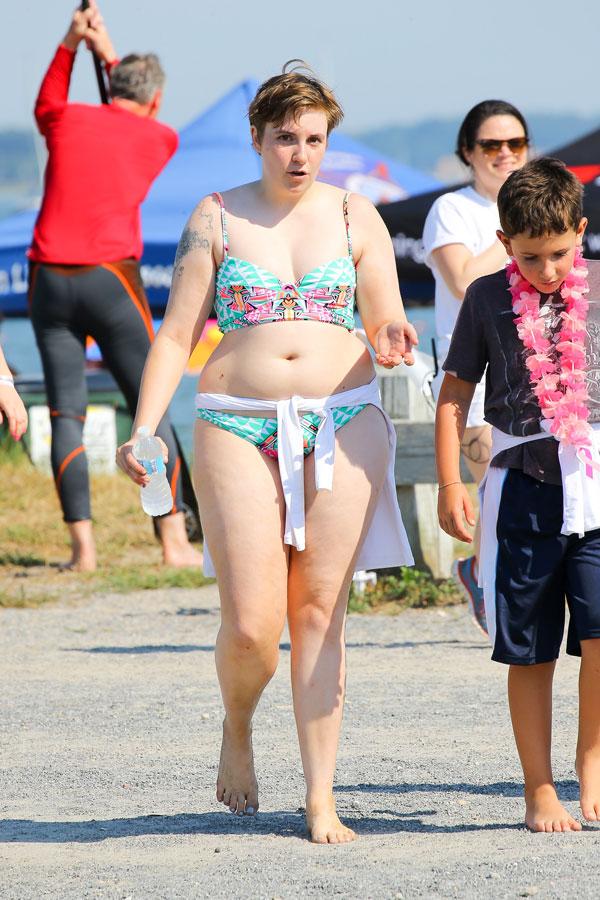 Lena Dunham Flaunts Bikini Body For Charity