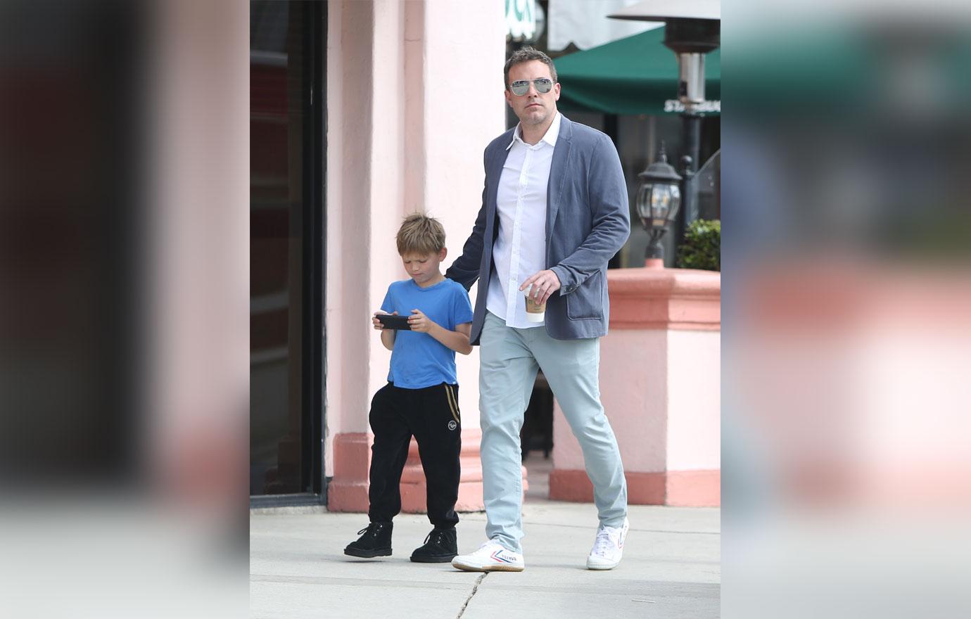 Jennifer Garner & Ben Affleck Attend Easter Sunday Church With Their Mini-Me Kids!