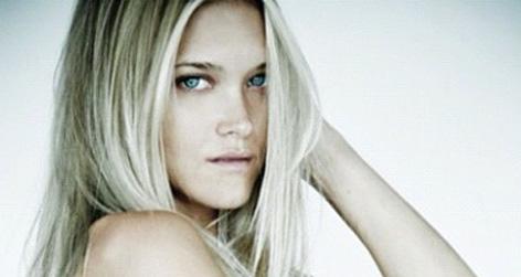 //abbey wilson square instagram