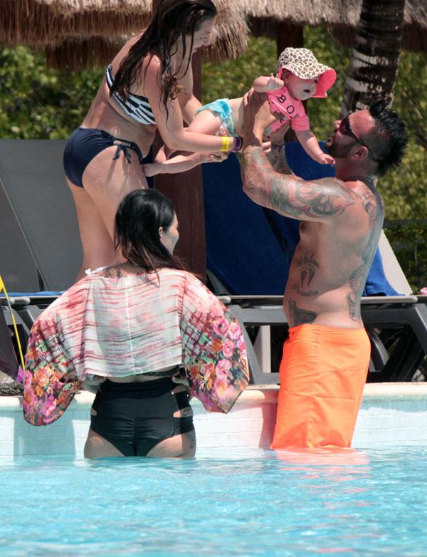 JWoww Shows Cellulite Ridden Rear End In Cancun Jersey Shore