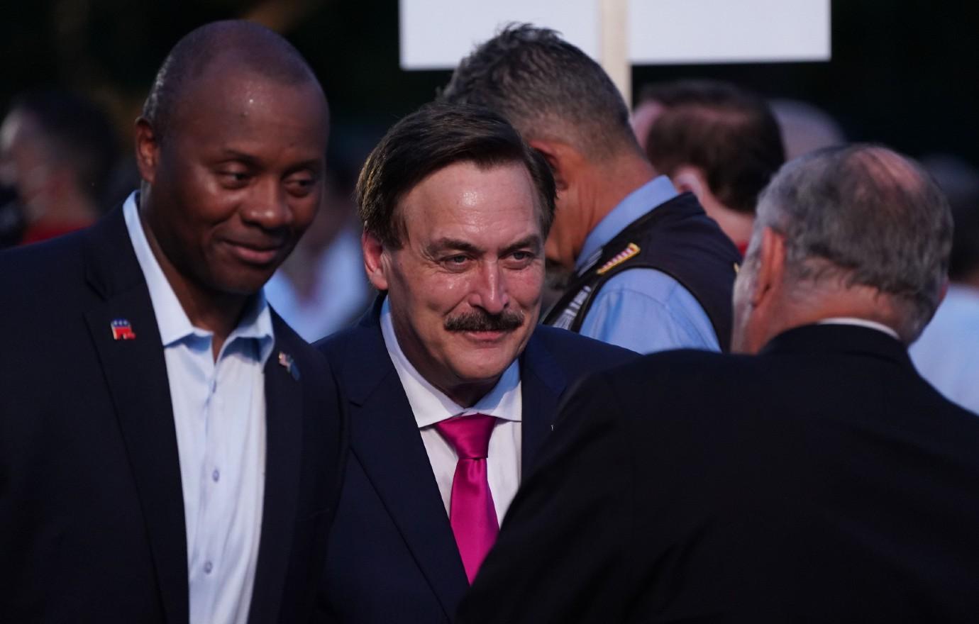 My Pillow CEO Mike Lindell’s Drug Addiction, Arrests, Divorce