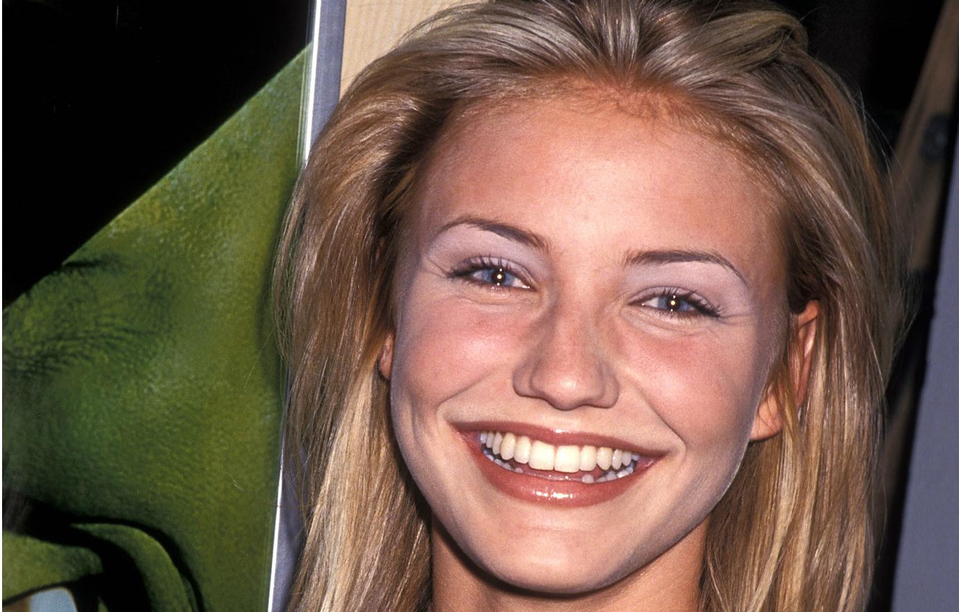 female celebrities with crooked noses