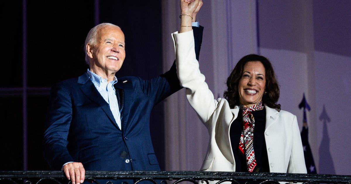 preident joe biden kamala harris