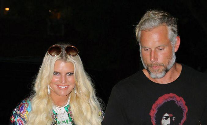 jessica simpson lawyering up to destroy eric johnson