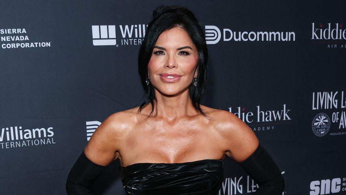 image of She attended the event with husband Jeff Bezos as guests gathered to honor King Charles III and Queen Camilla.