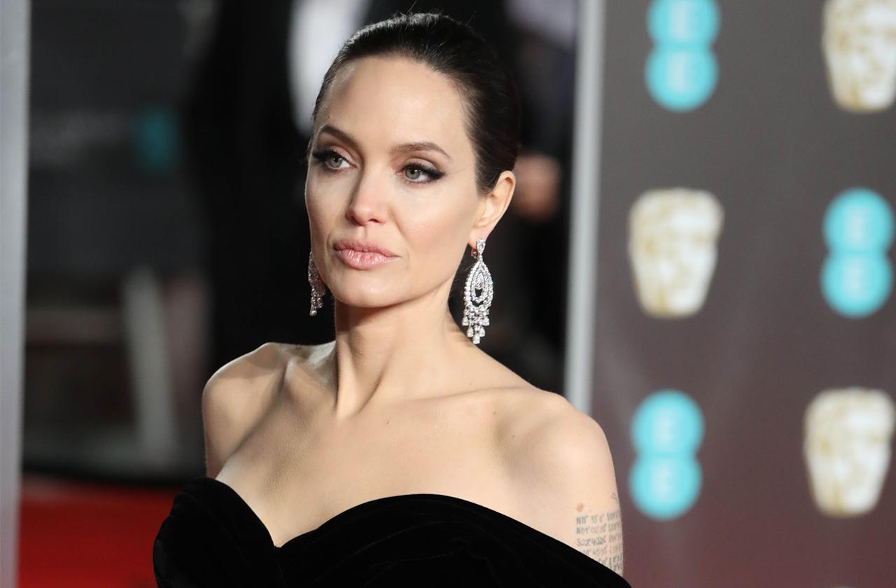 Angelina Jolie&rsquo;s Directing Dreams Have Left Her &lsquo;Cash-Strapped&rsquo;