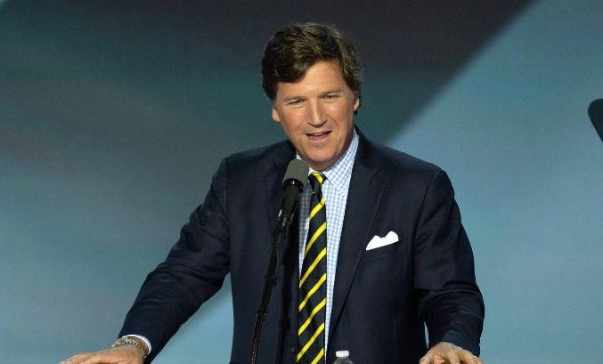 tucker carlson set to beg donald trump