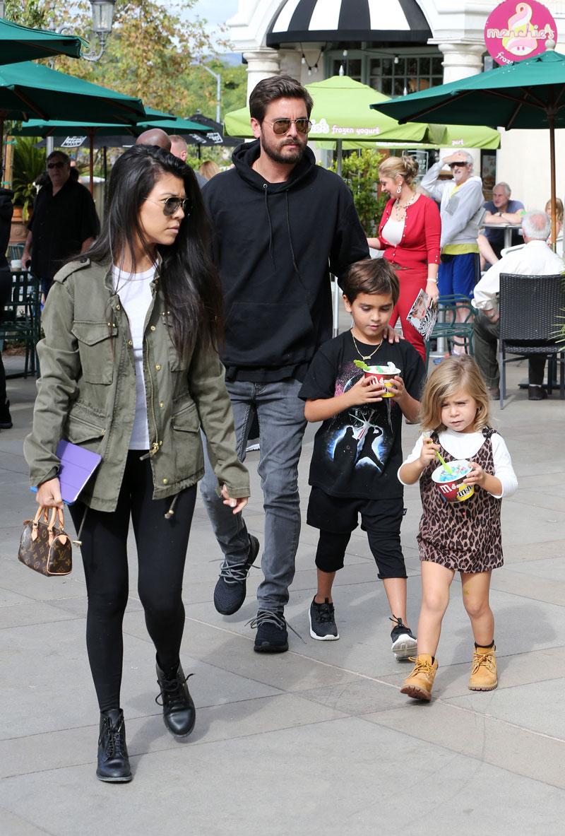 Scott Disick Kourtney Kardashian Back Together Dating Kids Jet Pics