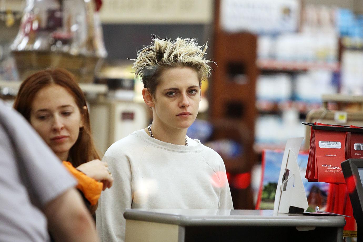 Kristen Stewart girlfriend sara dinkin attached at hip