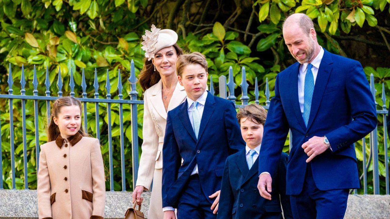 Photo of Princes William, George, Louis, Princess Kate and Charlotte