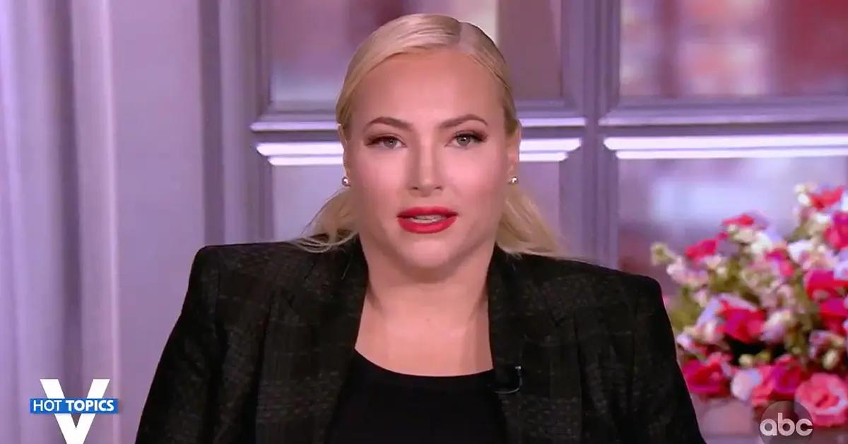 meghan mccain not to quit the view