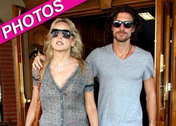 //sharon stone martinaa