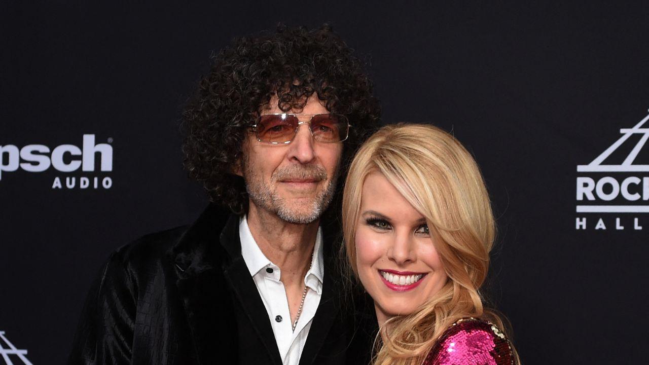 picture of Howard Stern and Beth stern