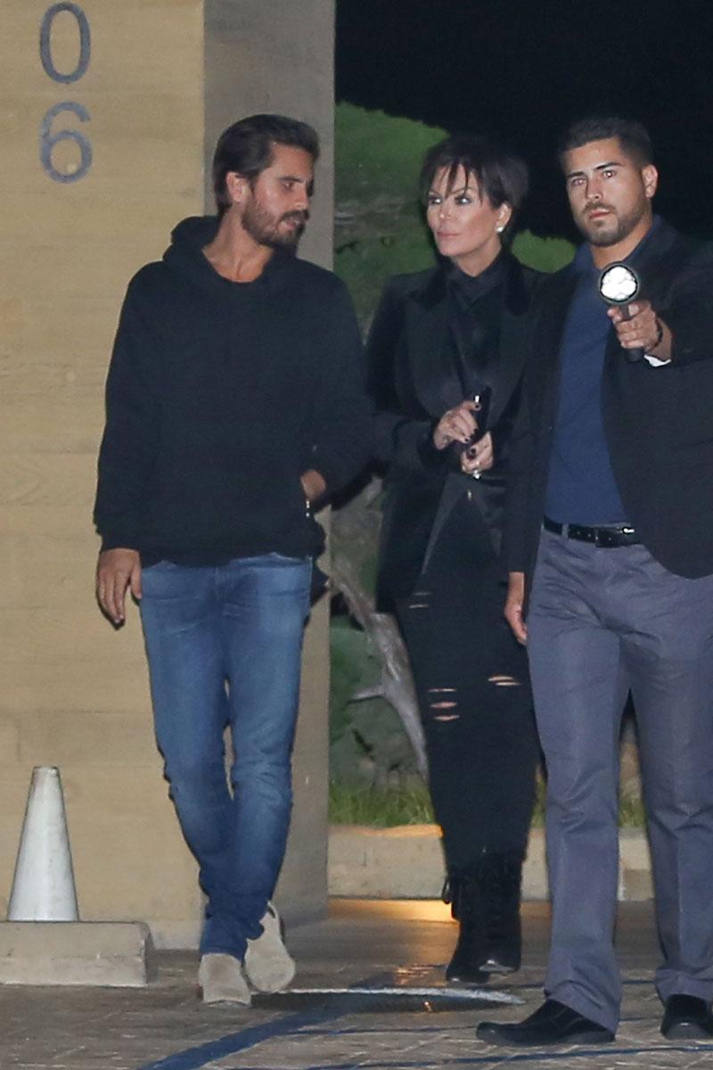 Kris Jenner Offers Scott Disick Contract