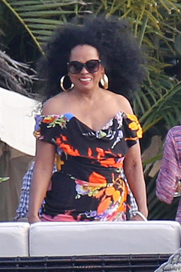 Diana Ross At Daughter's Wedding With Kids​