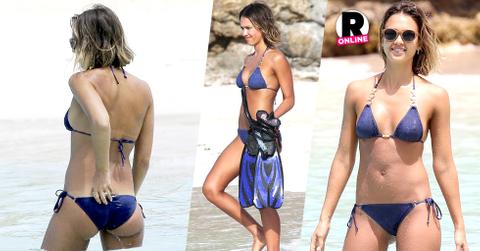 Jessica Alba Bikini Cleavage Caribbean