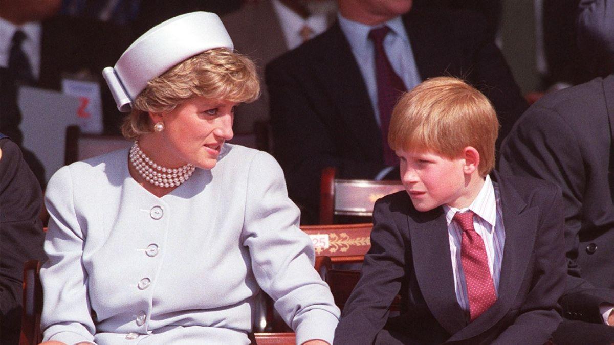 Photo of Prince Harry and Princess Diana